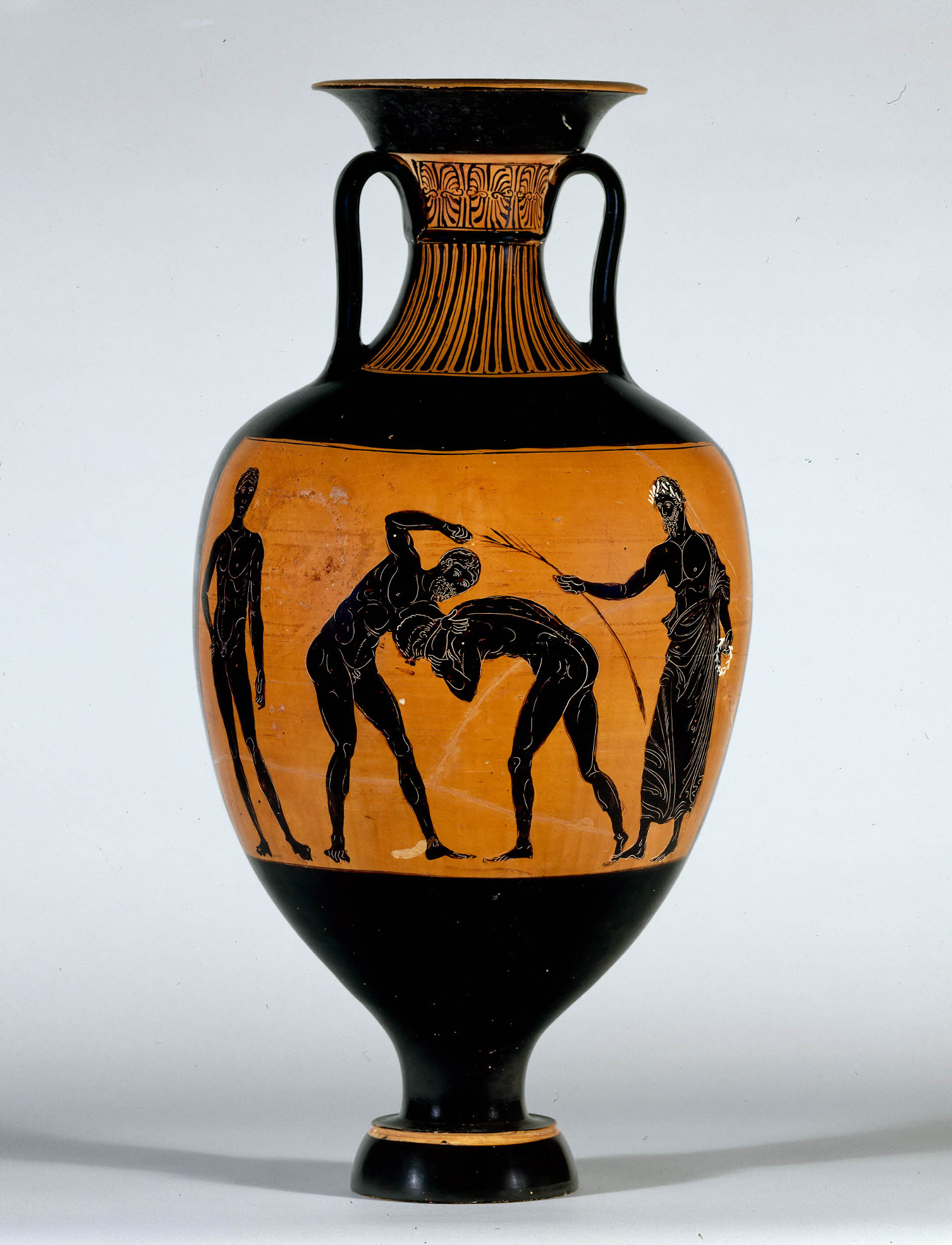 Attische Öl-Amphora als Preis für Sieger in den panathenäischen Spielen, 332/1 v. Chr., Ton, Höhe des Objektes 77 cm, London, The British Museum Inv.-Nr. 1873,0820.370.<br>
Quelle: <a href="http://www.britishmuseum.org/research/collection_online/collection_object_details.aspx?objectId=398906&partId=1">Trustees of the British Museum</a><br>Lizenz: <a href="https://creativecommons.org/licenses/by-nc-sa/4.0/deed.de">Creative Commons BY-NC-SA 4.0</a>