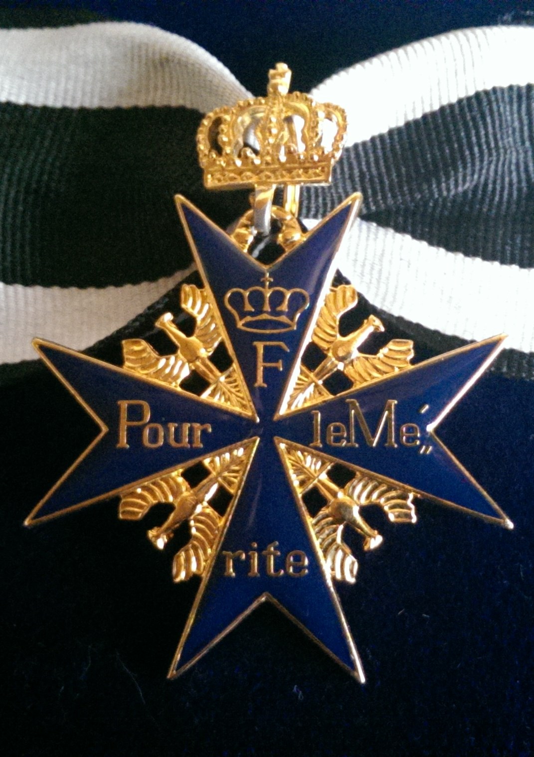 Preussischer Hausorden „Pour le Mérite“ mit Krone