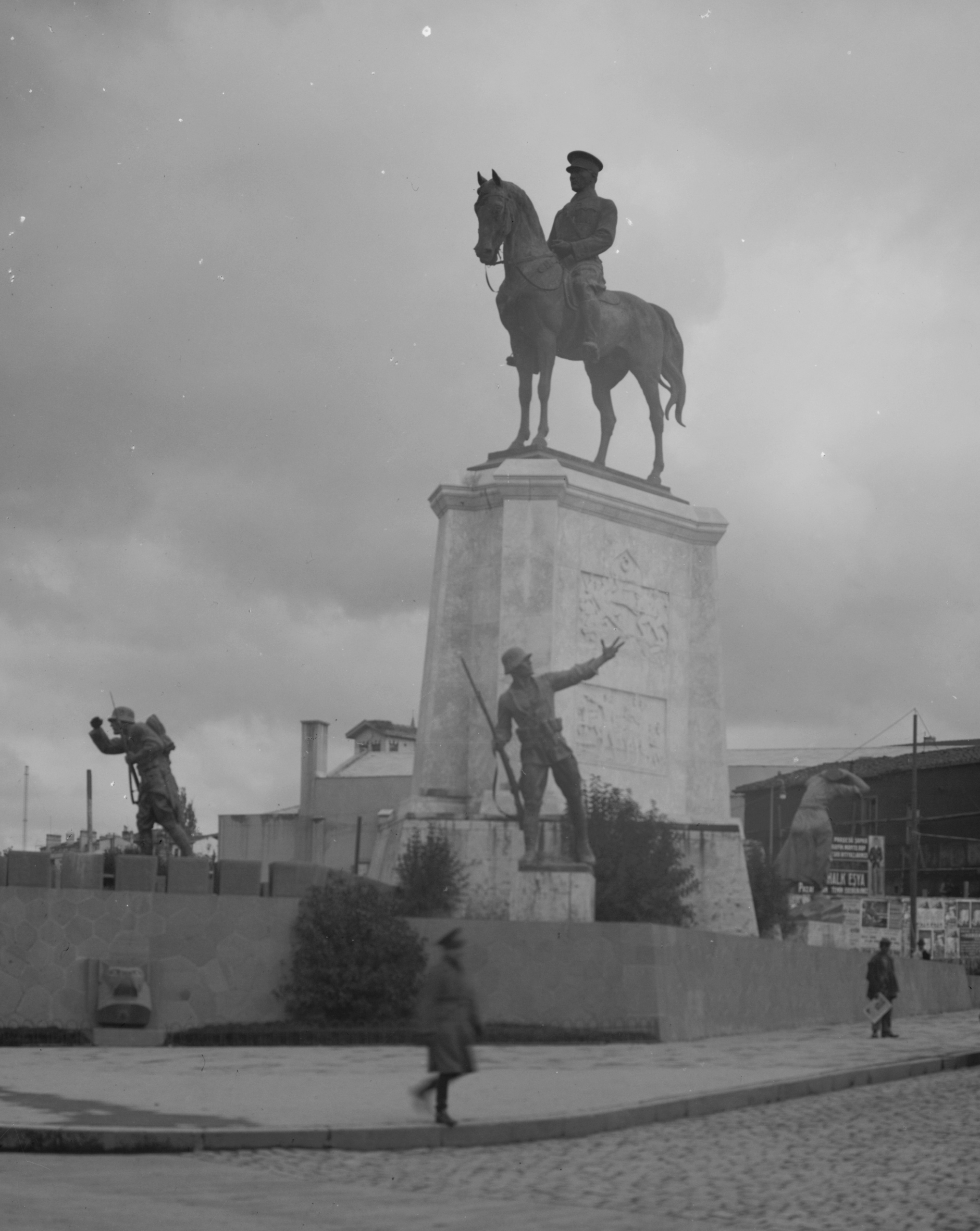 Siegesdenkmal für Atatürk in Ankara